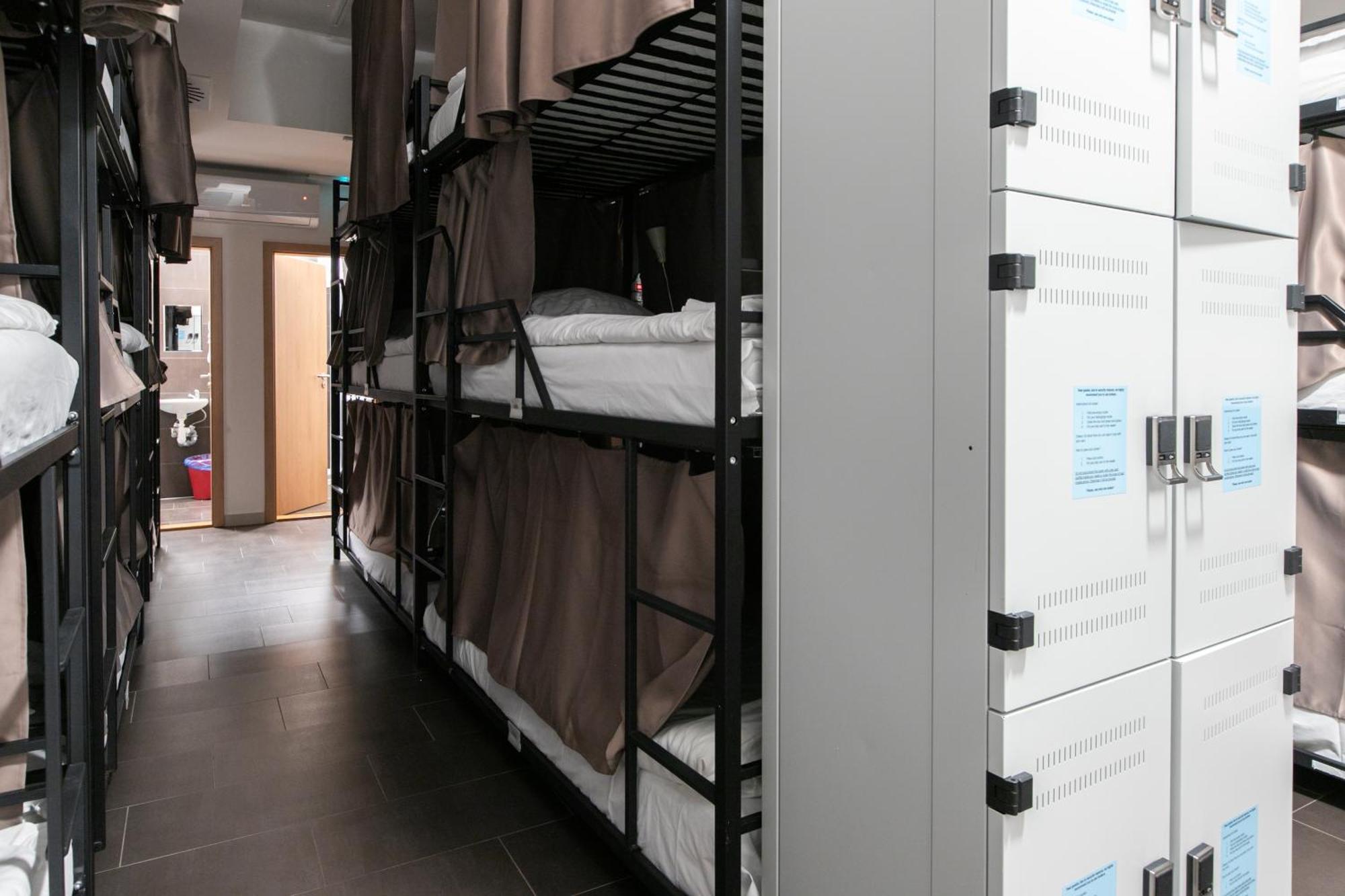 Hostel Mandarinka Прага Экстерьер фото
